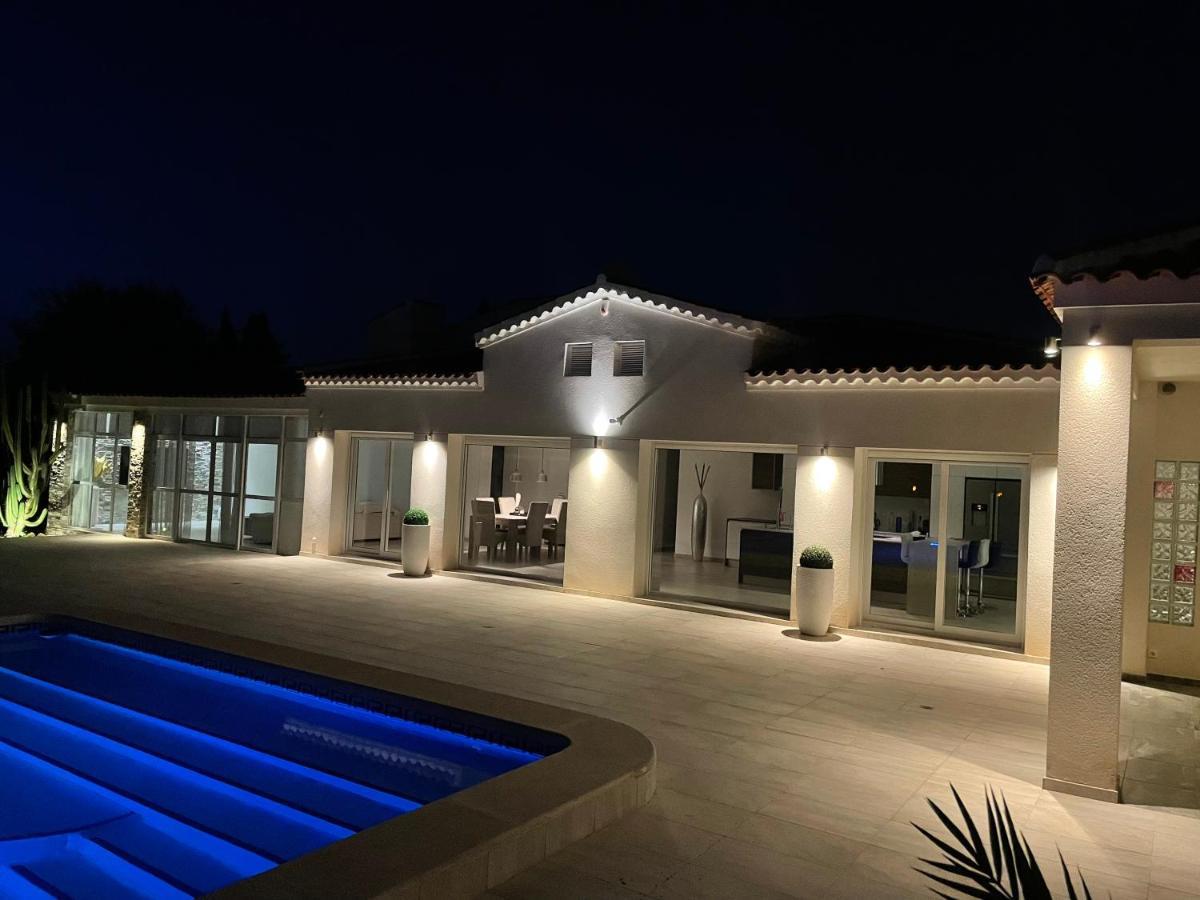 Villa Pyeranch تورّيفيِخا المظهر الخارجي الصورة